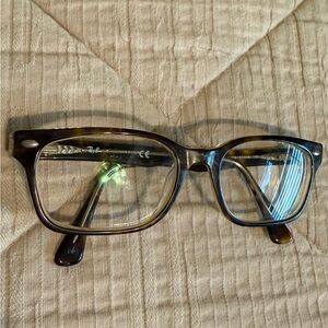 Ray-Ban Classic Tortoise Frame Glasses